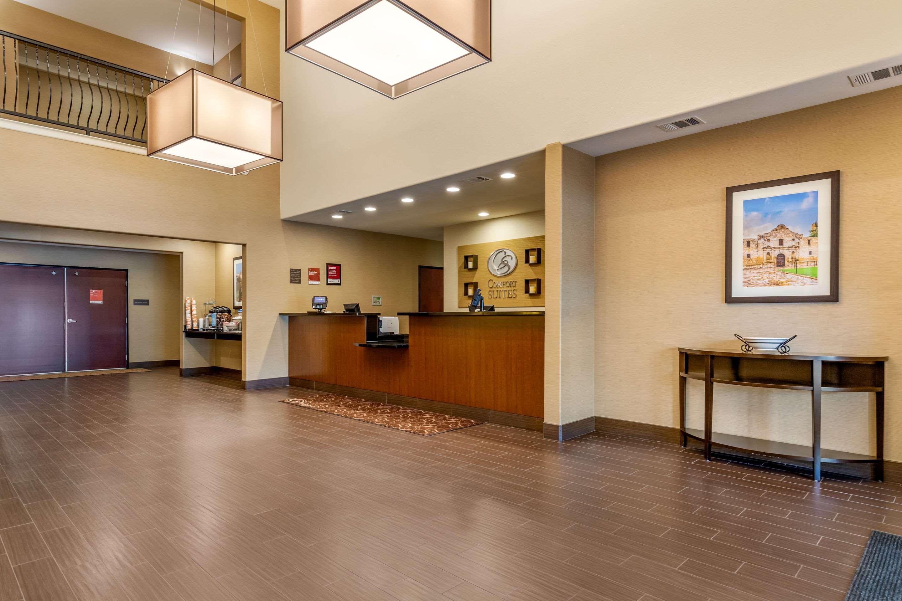 Comfort Suites San Antonio North - Stone Oak Екстер'єр фото