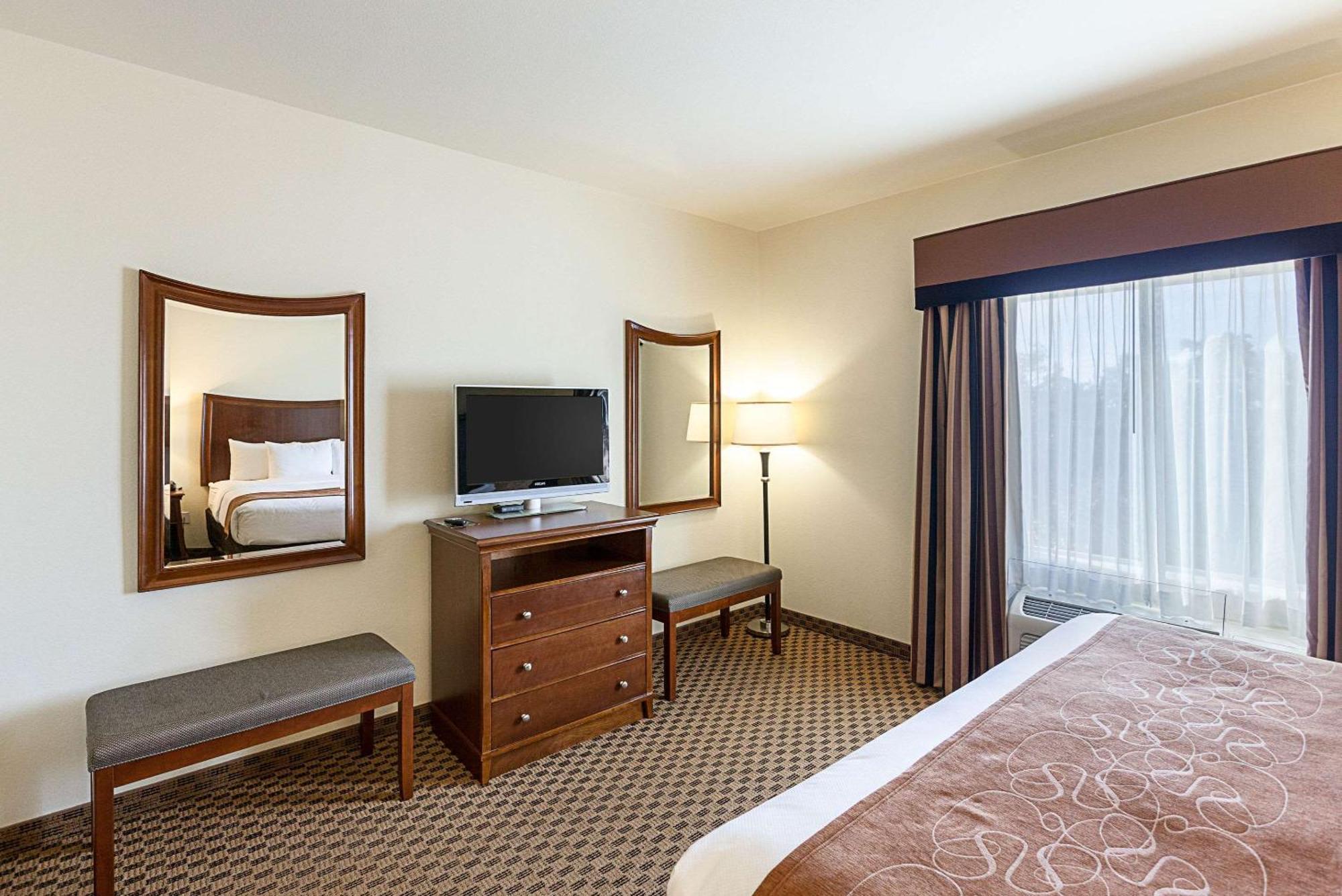 Comfort Suites San Antonio North - Stone Oak Екстер'єр фото